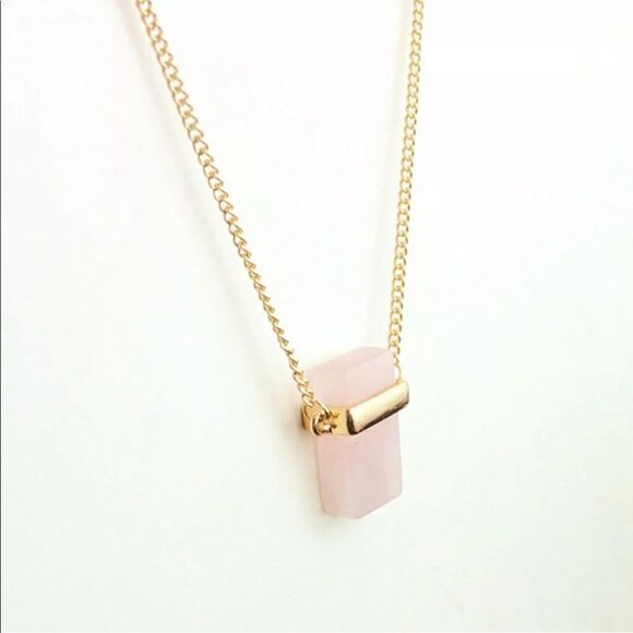 The Rose Quartz Gold Plated Long Chain With Rose Quartz pendant - Picture 3 of 9